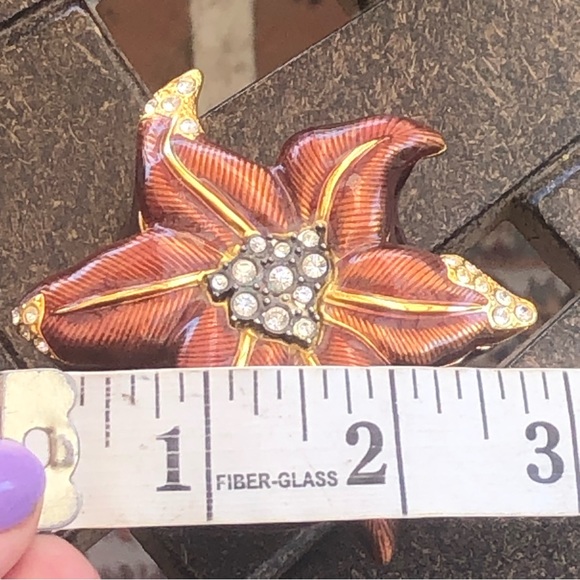 Edgar Berebi Vintage Limited Edition Enamel Trinket Box Lid Doubles As A Brooch - Picture 11 of 14